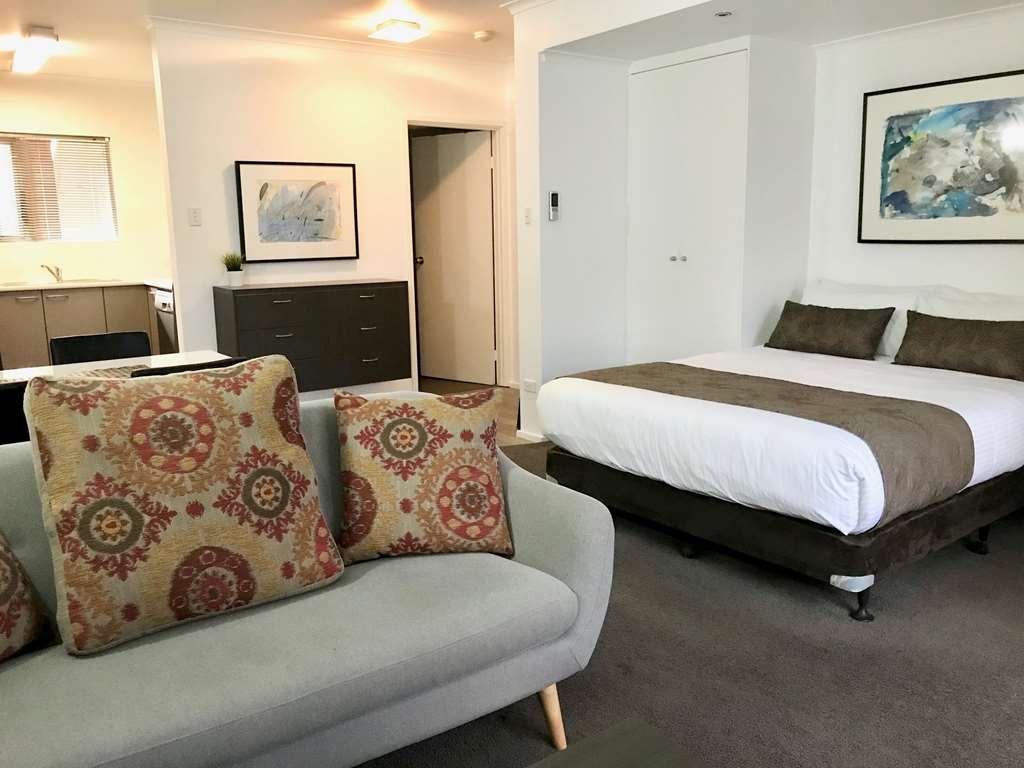 Adelaide Dress Circle Apartments - Archer Street Szoba fotó